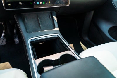 2023 Tesla MODELY Long Range