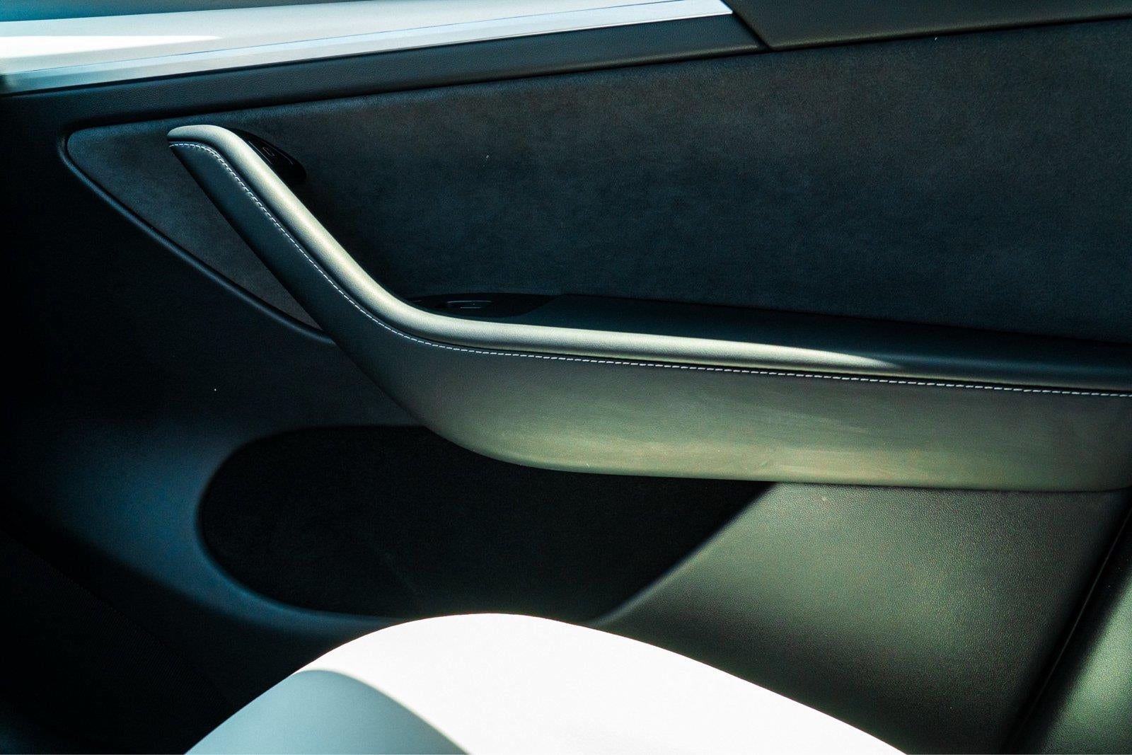 2023 Tesla MODELY Long Range