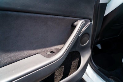2023 Tesla MODELY Long Range