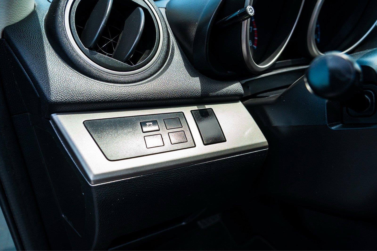 2013 Mazda Mazda3 i Sport