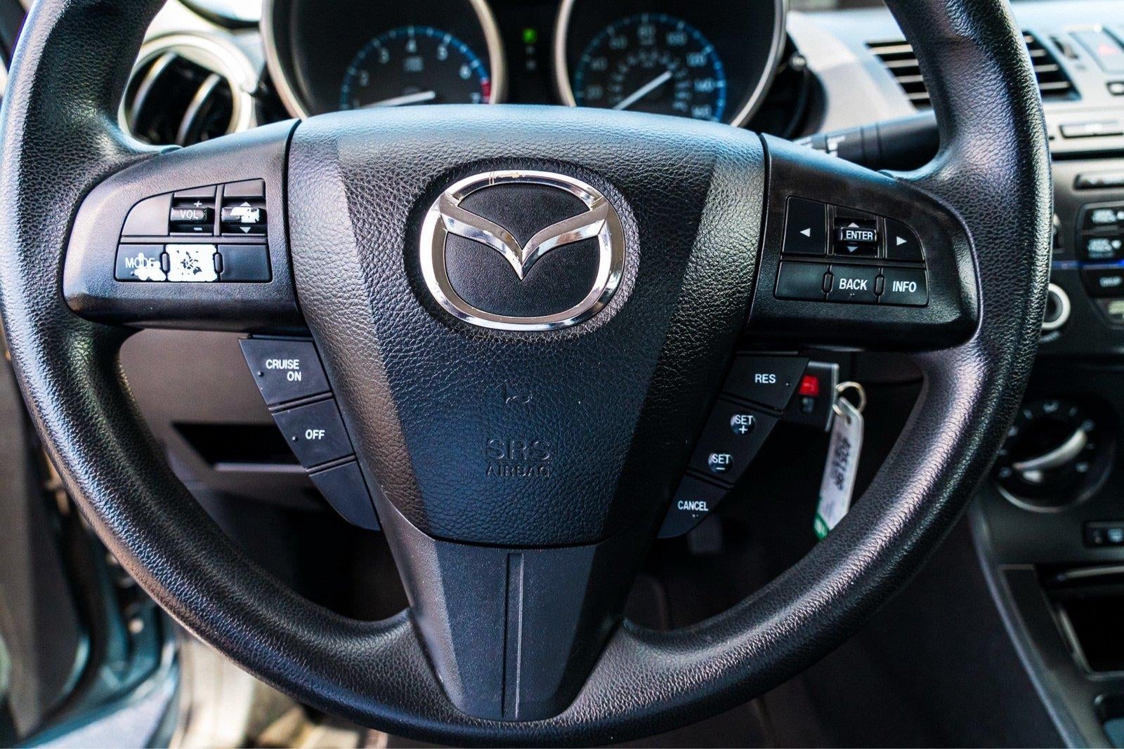 2013 Mazda Mazda3 i Sport