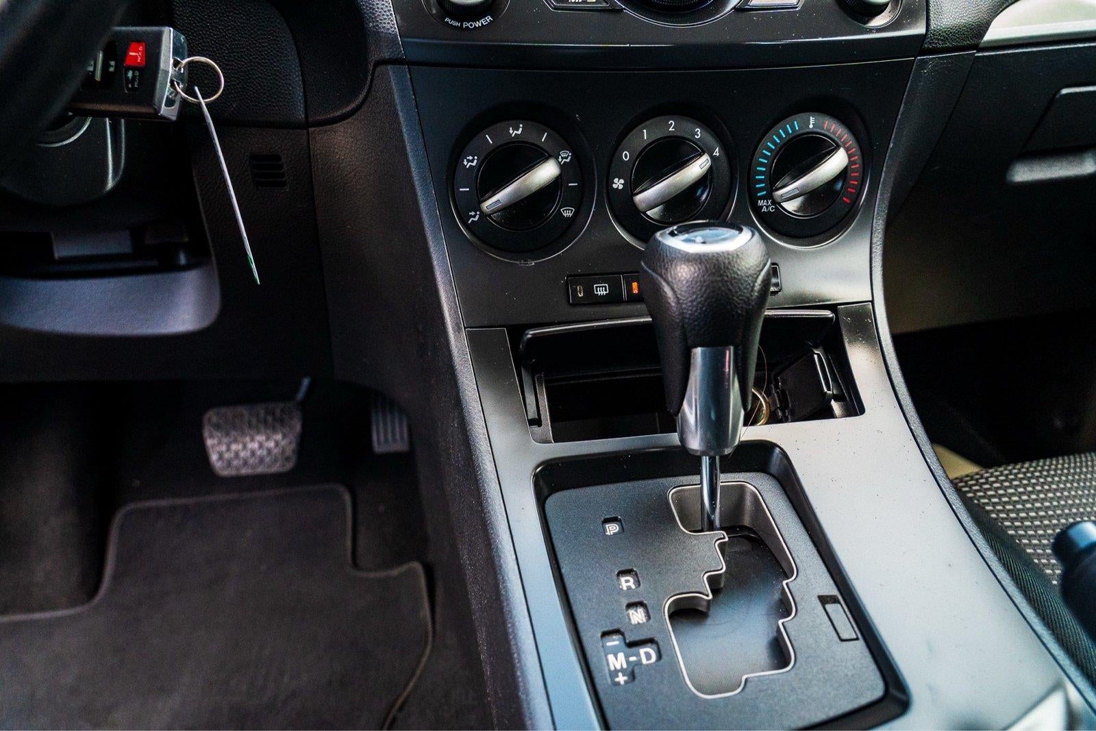 2013 Mazda Mazda3 i Sport