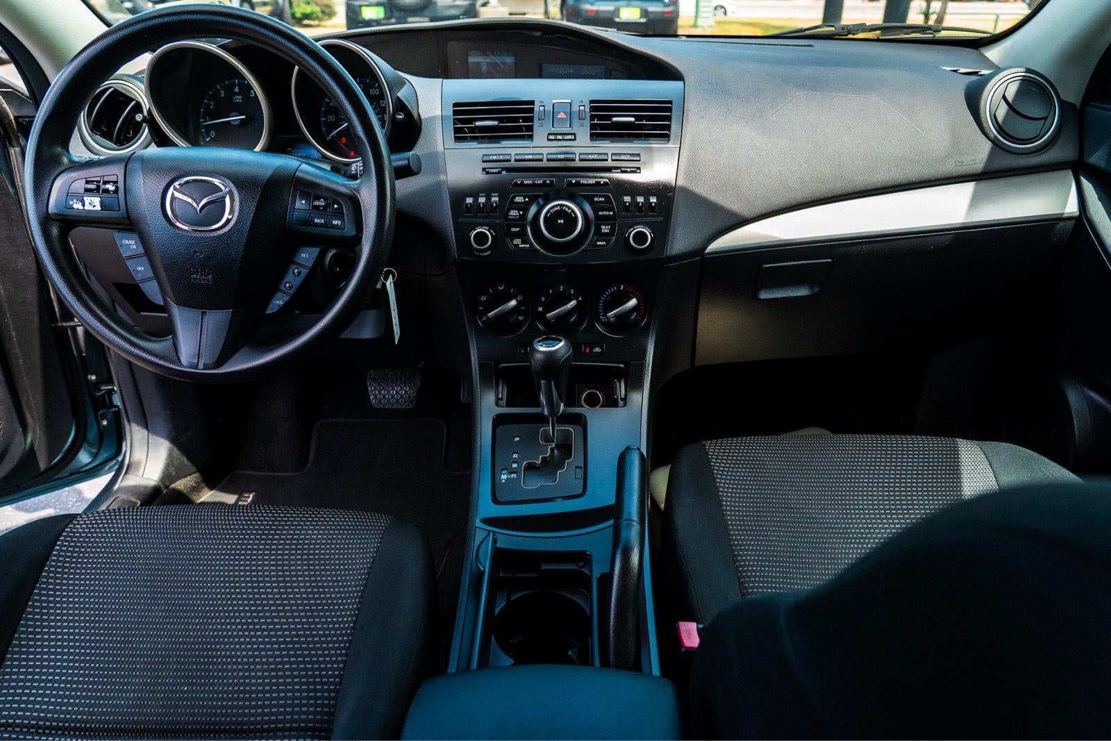 2013 Mazda Mazda3 i Sport