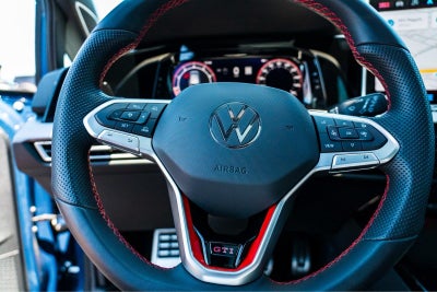 2025 Volkswagen Golf Gti SE