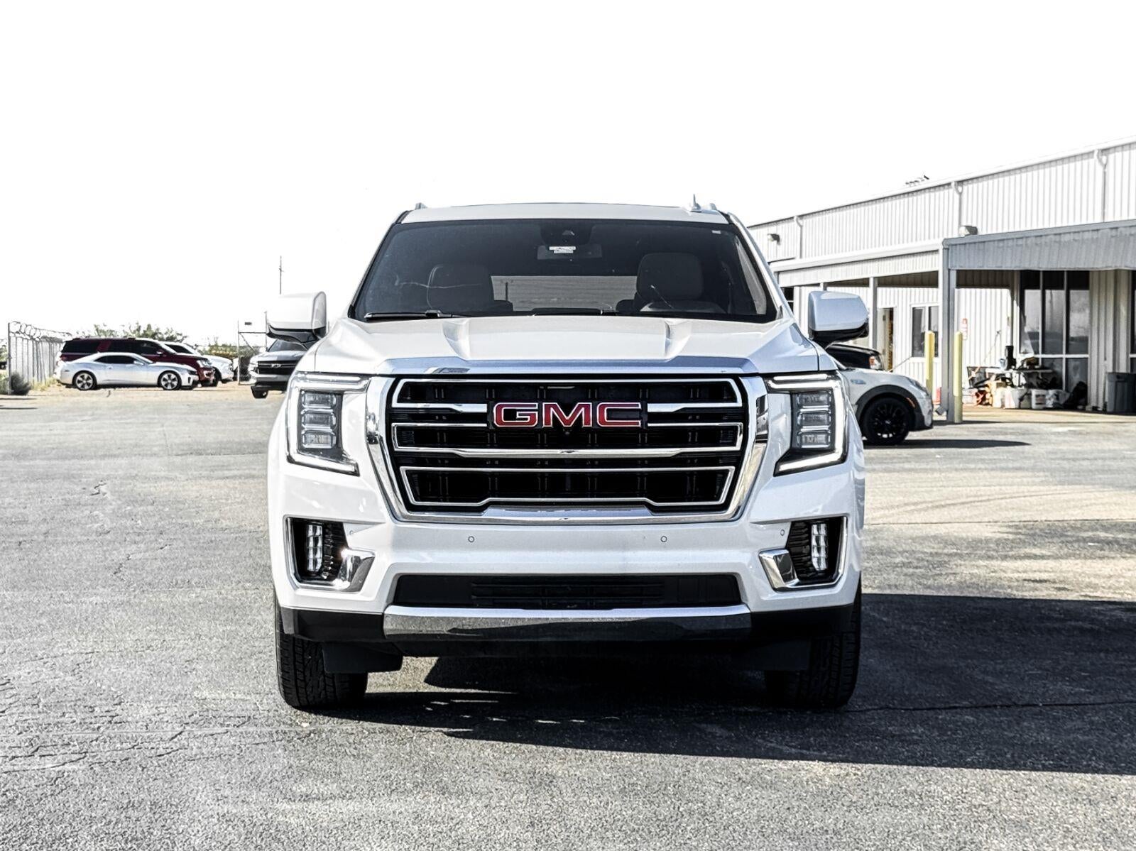 2023 GMC Yukon SLT