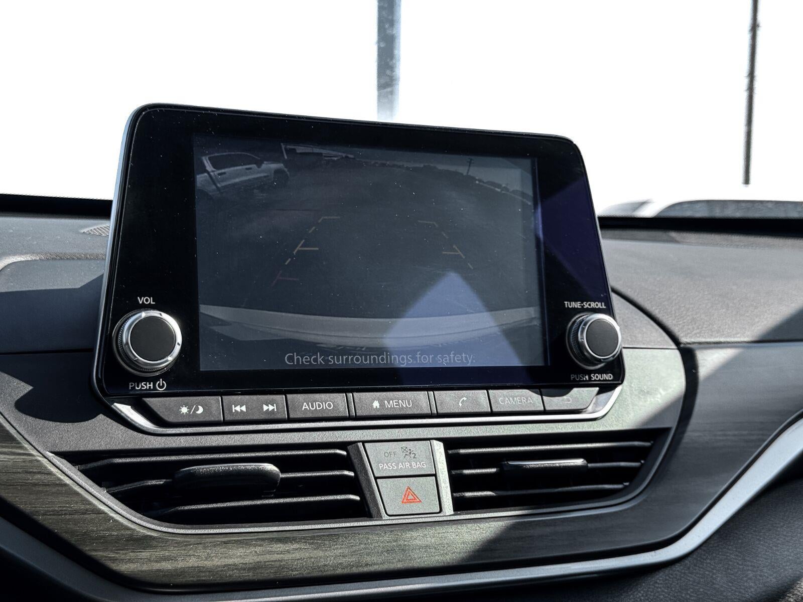 2024 Nissan Altima SV FWD