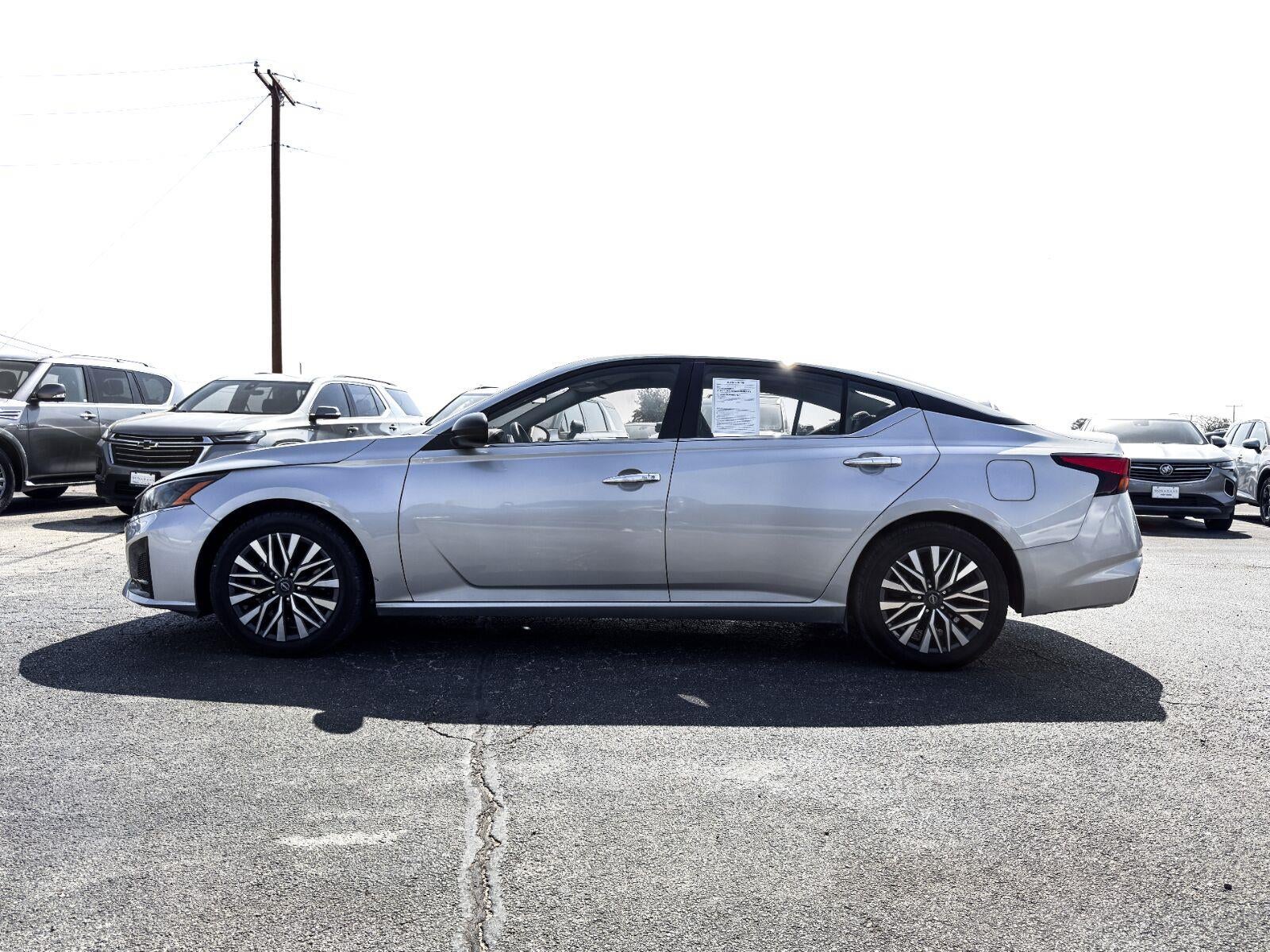 2024 Nissan Altima SV FWD