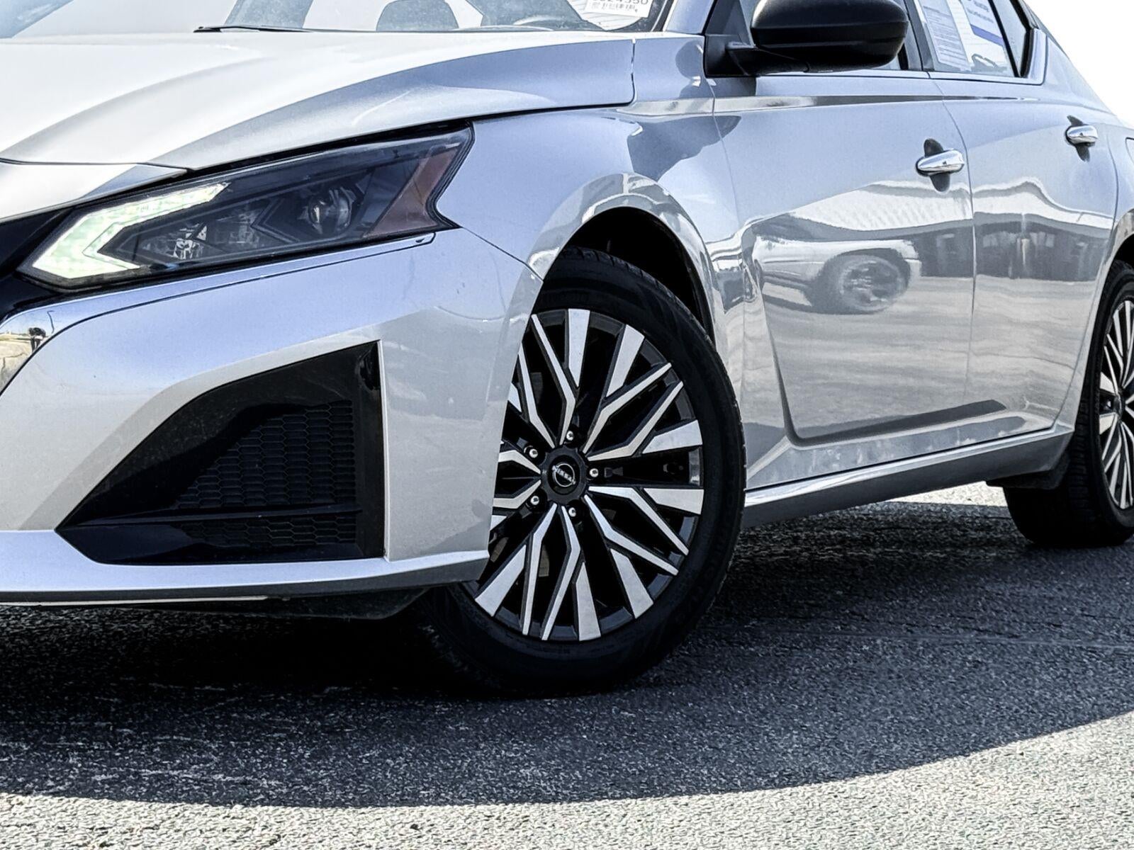 2024 Nissan Altima SV FWD
