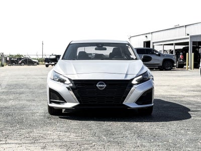 2024 Nissan Altima SV FWD