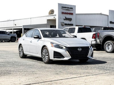 2024 Nissan Altima SV FWD