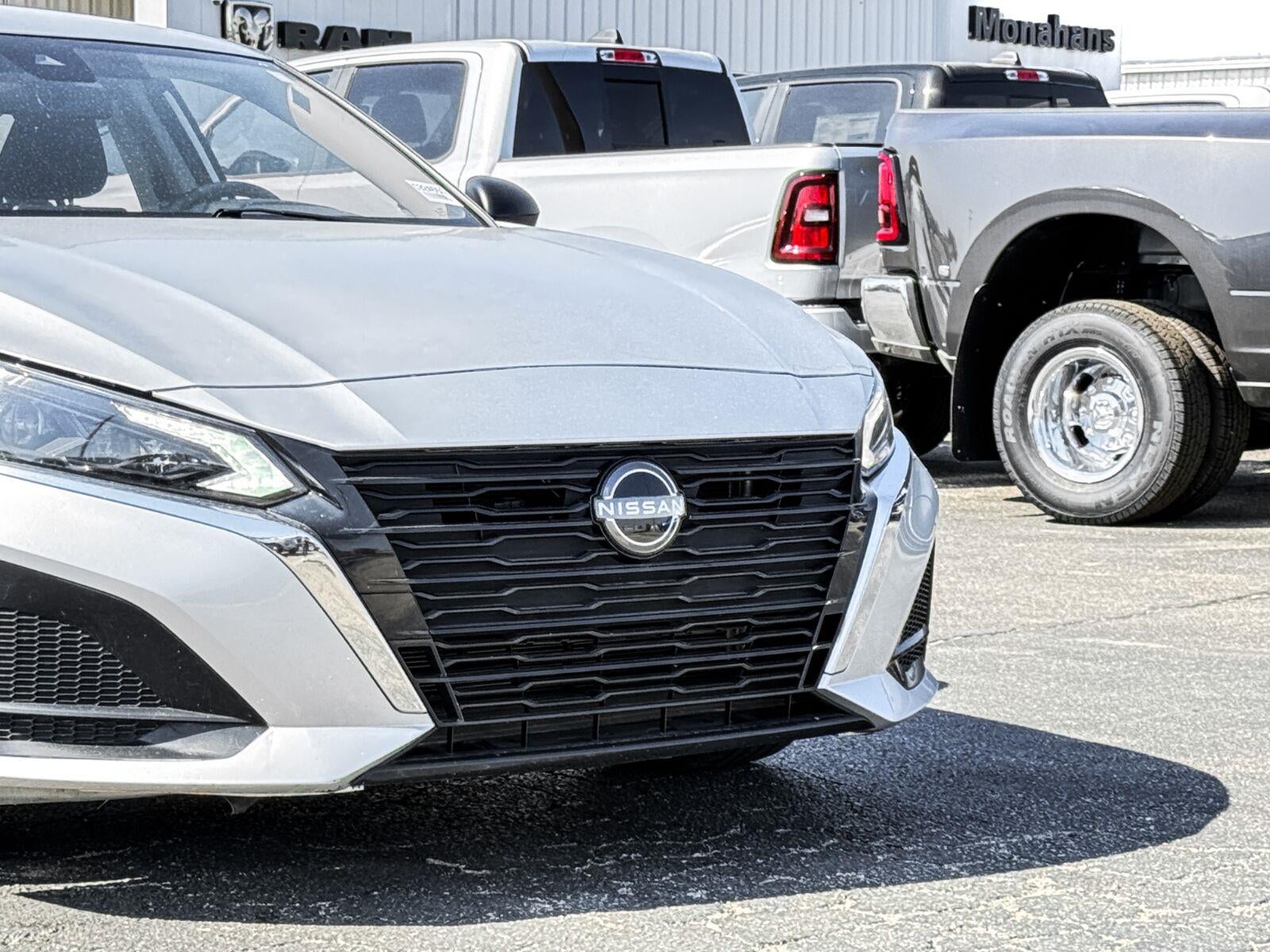 2024 Nissan Altima SV FWD