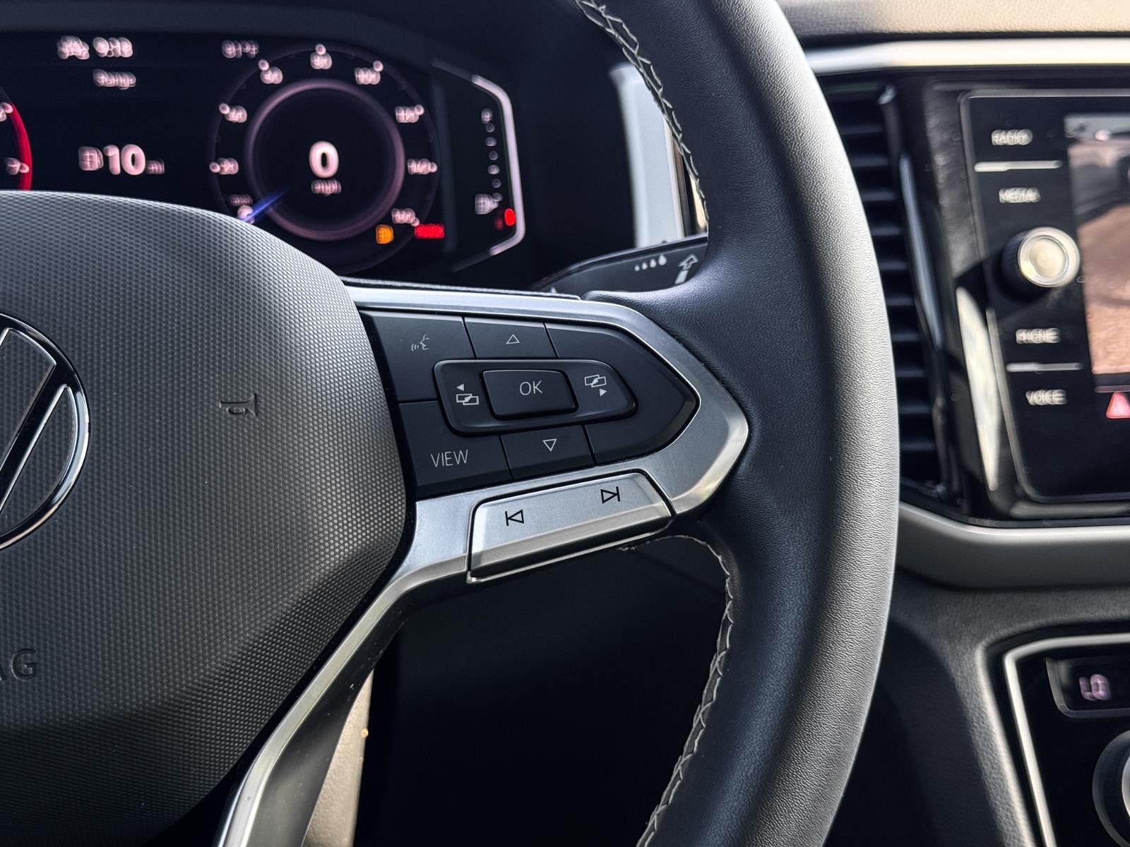 2022 Volkswagen Atlas Cross Sport 3.6L V6 SE w/Technology
