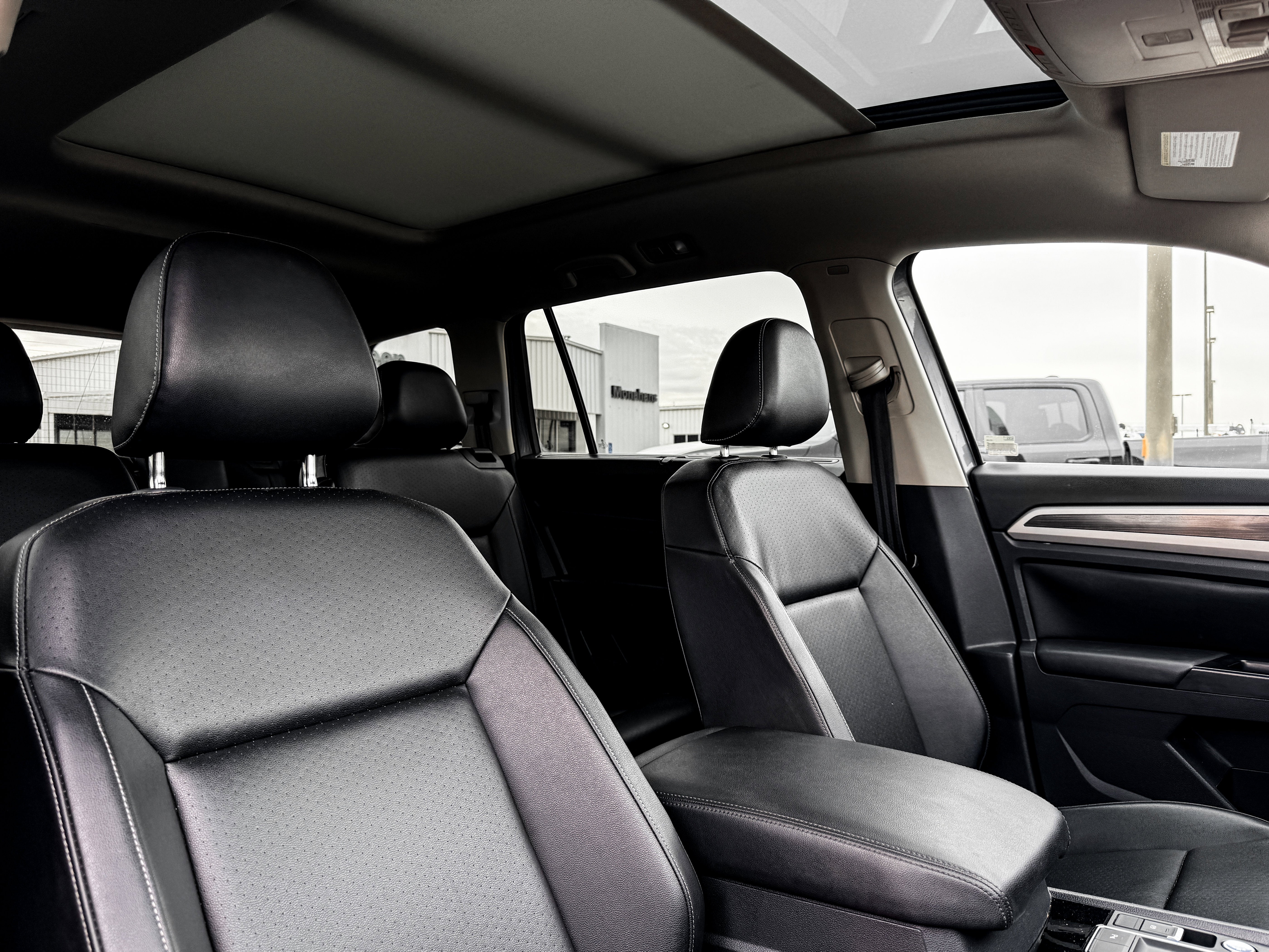 2019 Volkswagen Atlas 3.6L V6 SEL R-Line