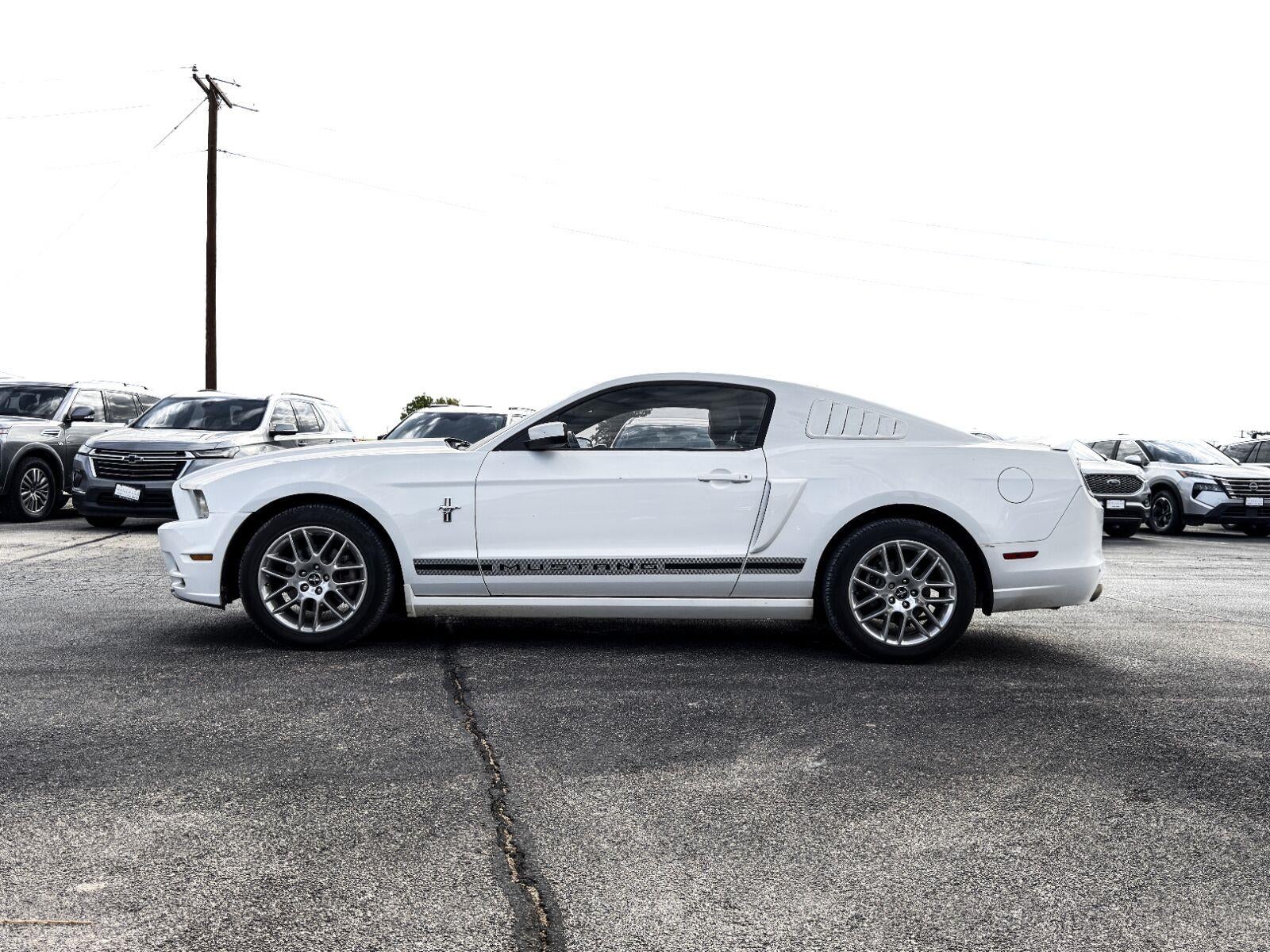 2013 Ford Mustang V6