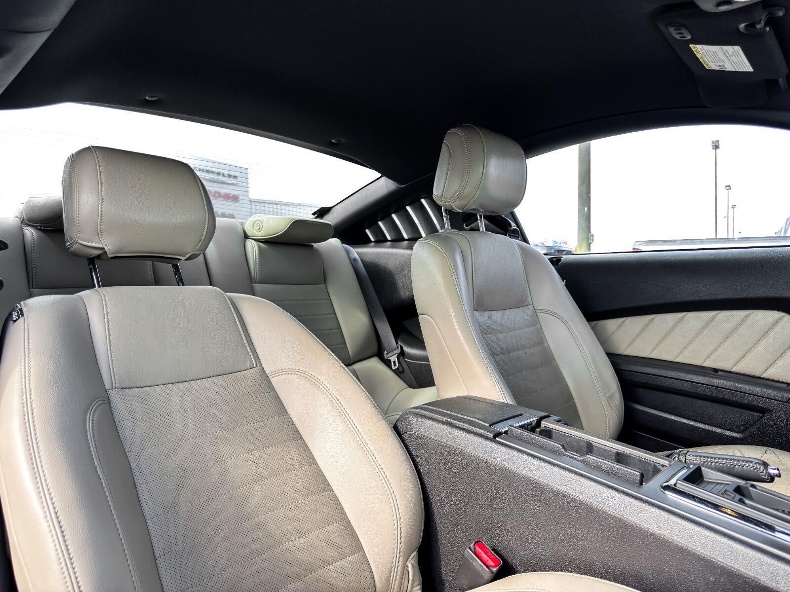 2013 Ford Mustang V6