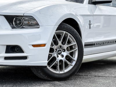 2013 Ford Mustang V6