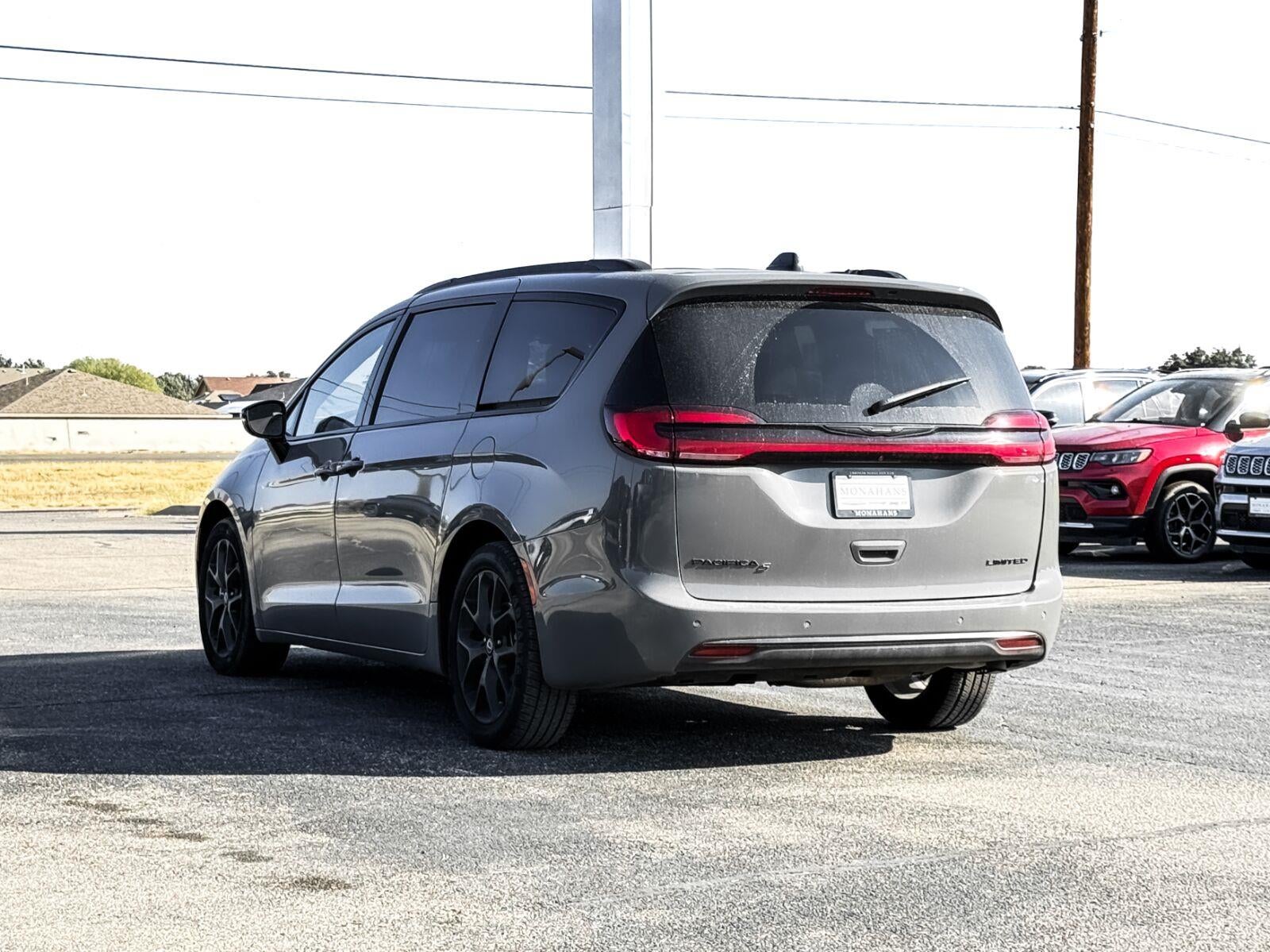 2025 Chrysler Pacifica Limited
