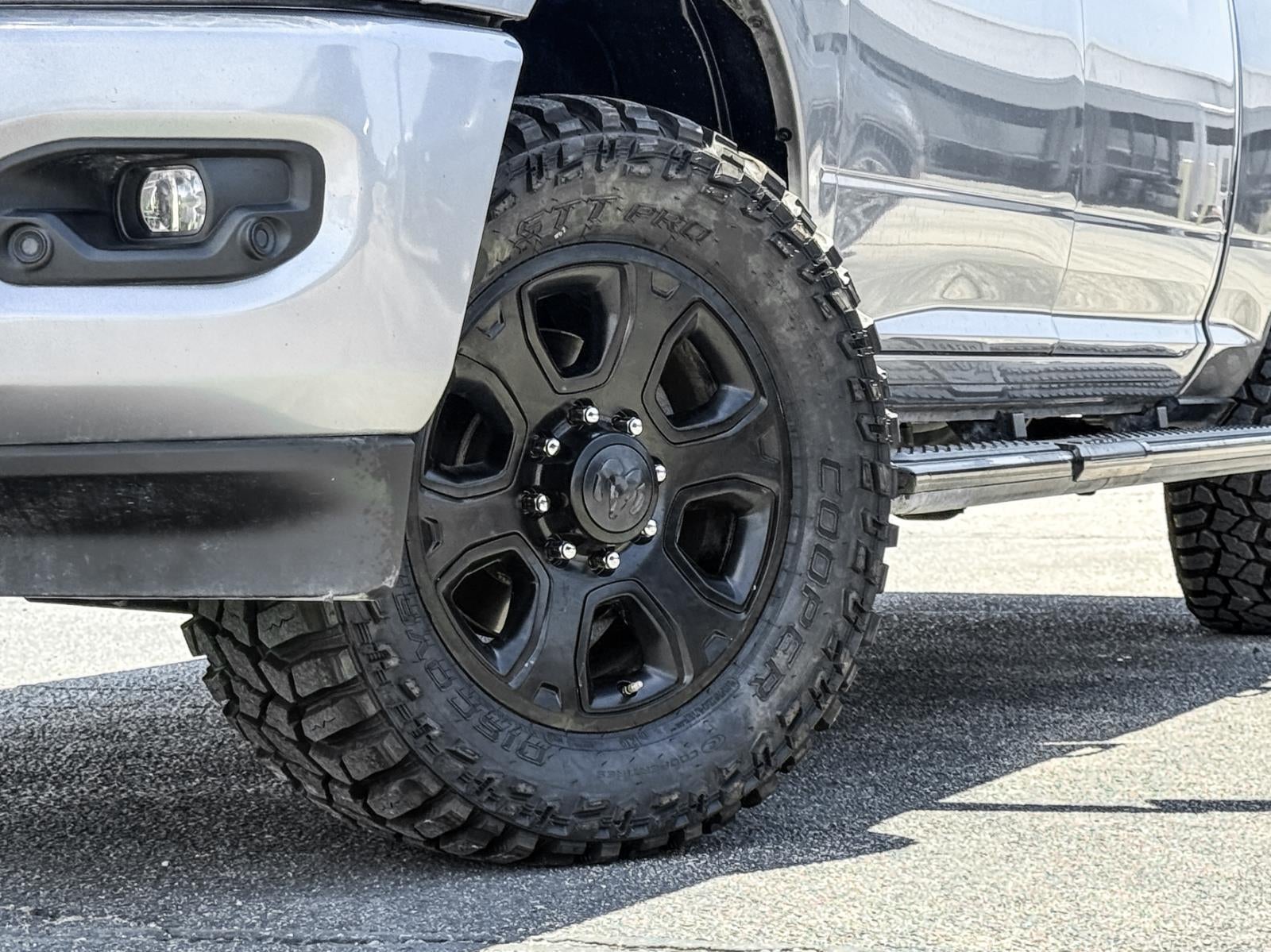 2022 RAM 3500 Big Horn Crew Cab 4x2 6'4" Box