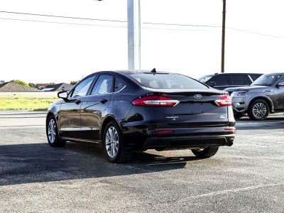 2020 Ford Fusion SE