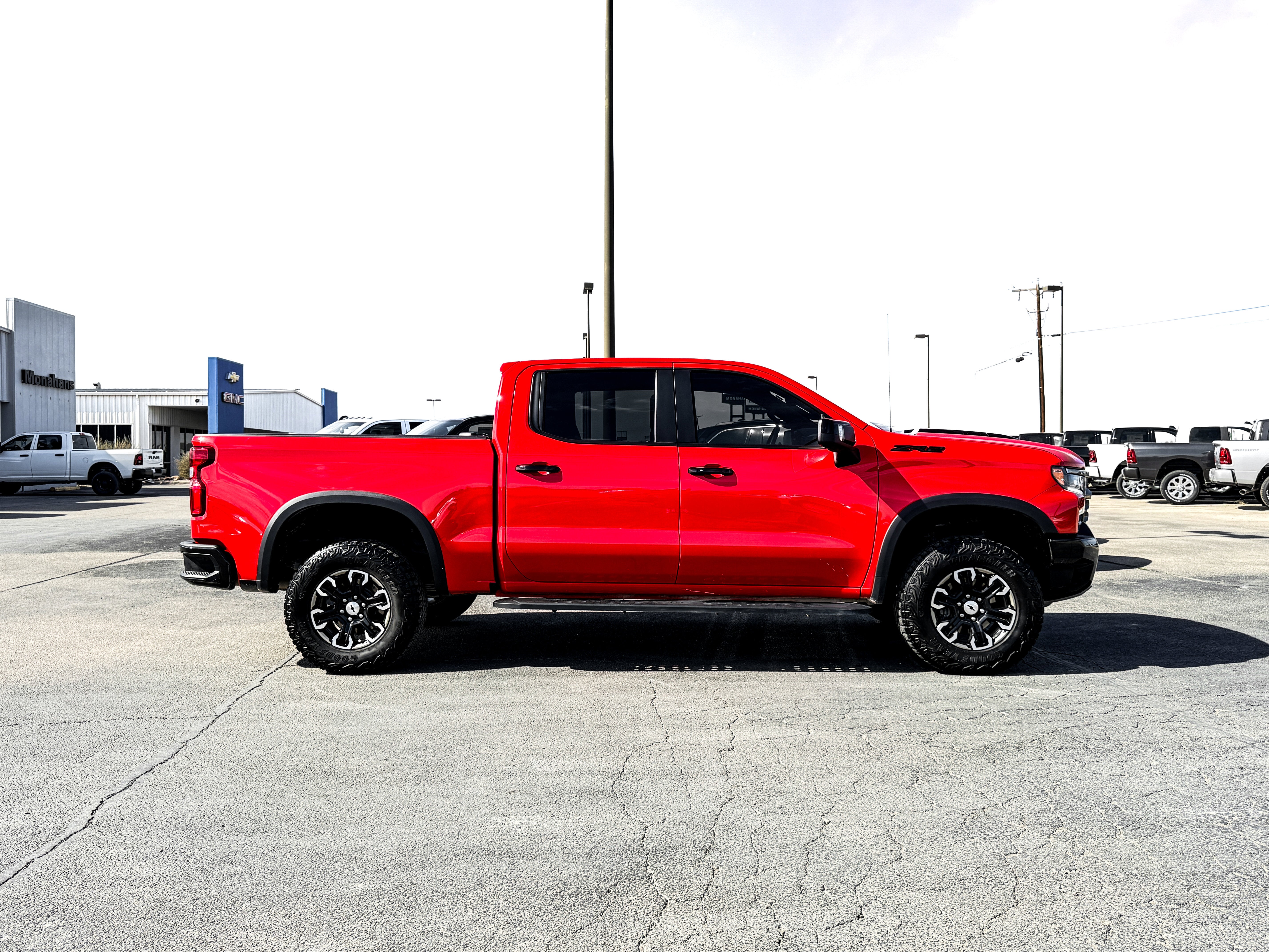 2024 Chevrolet Silverado 1500 ZR2