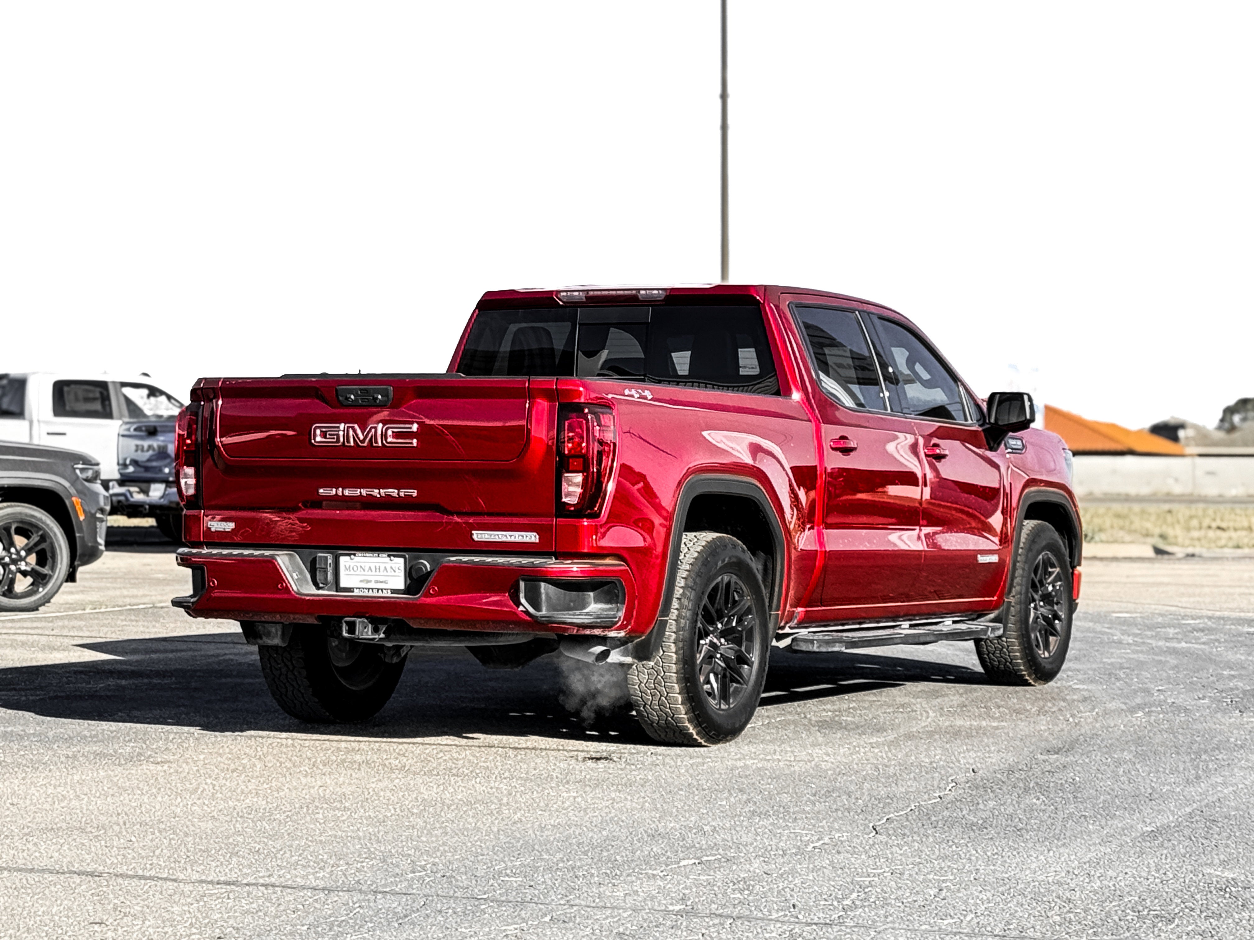 2023 GMC Sierra 1500 Elevation