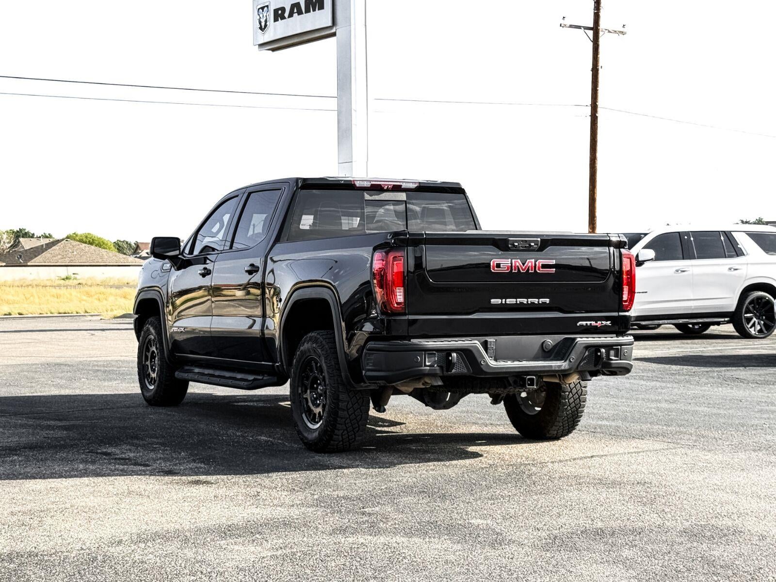 2024 GMC Sierra 1500 AT4X