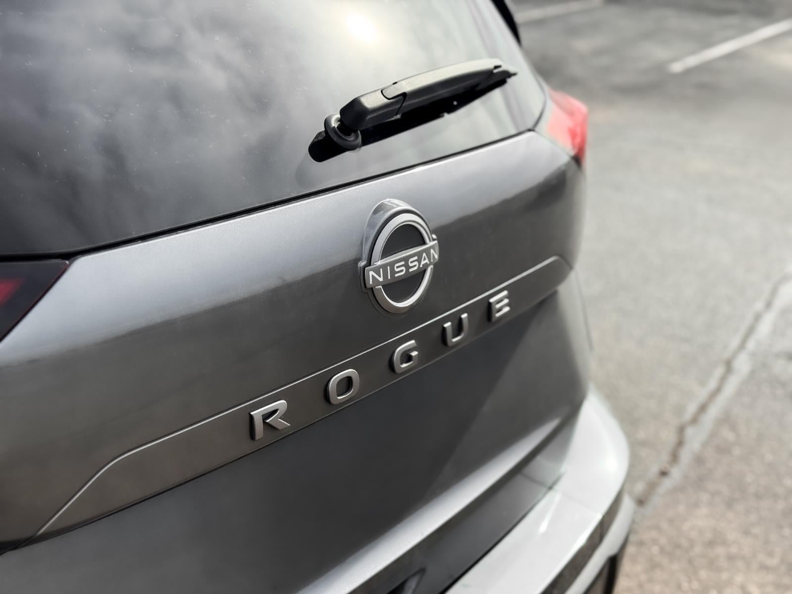 2025 Nissan Rogue SV FWD