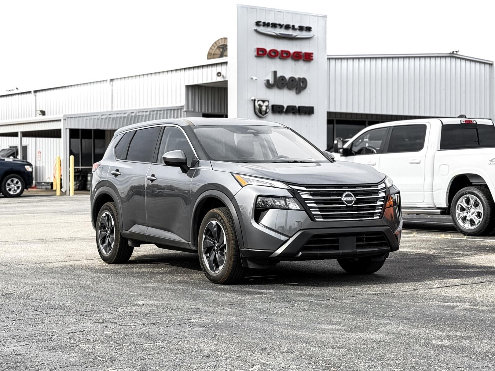 2025 Nissan Rogue SV FWD