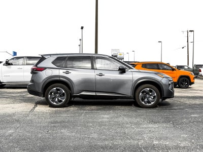 2025 Nissan Rogue SV FWD