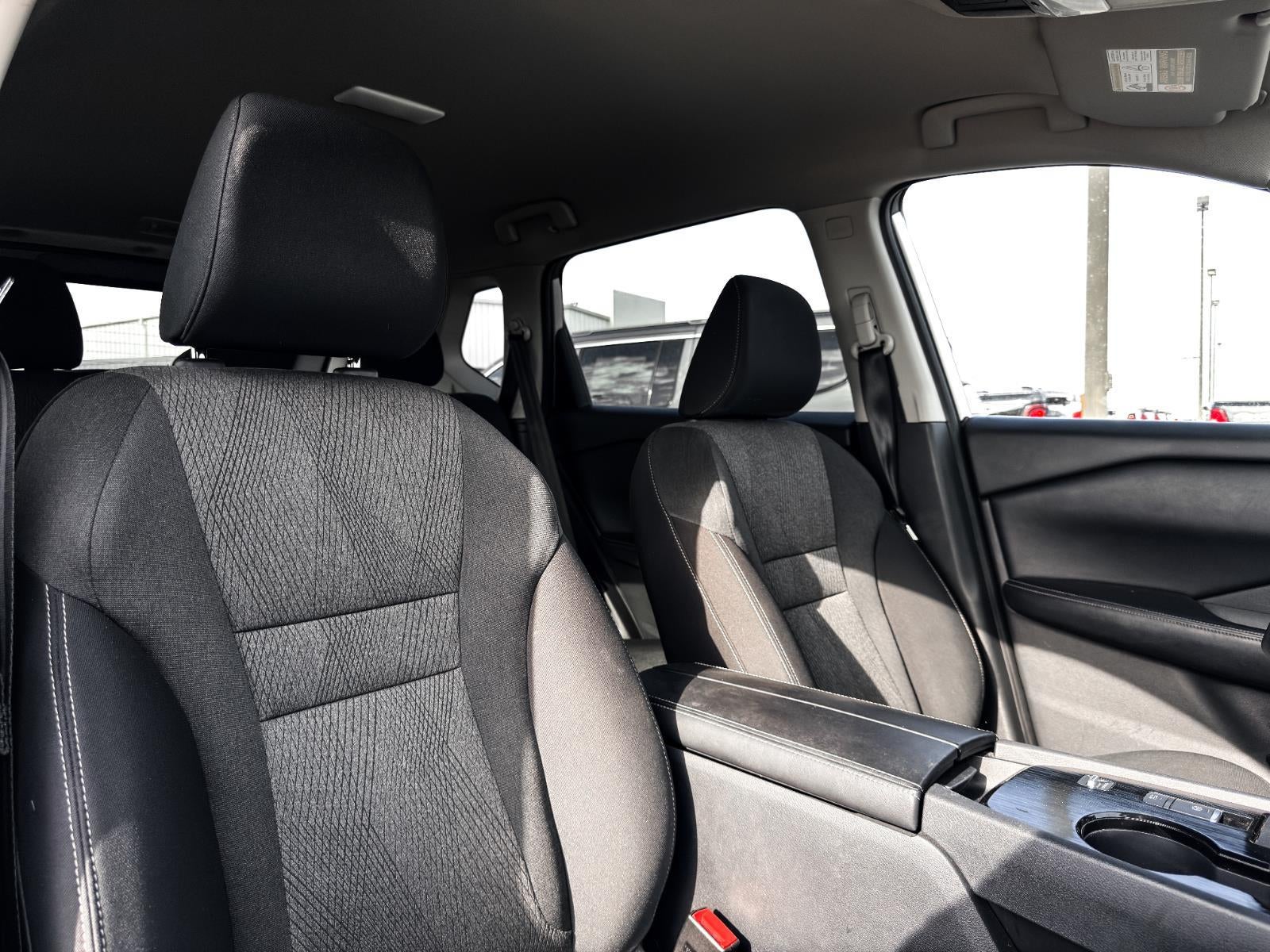 2024 Nissan Rogue SV FWD