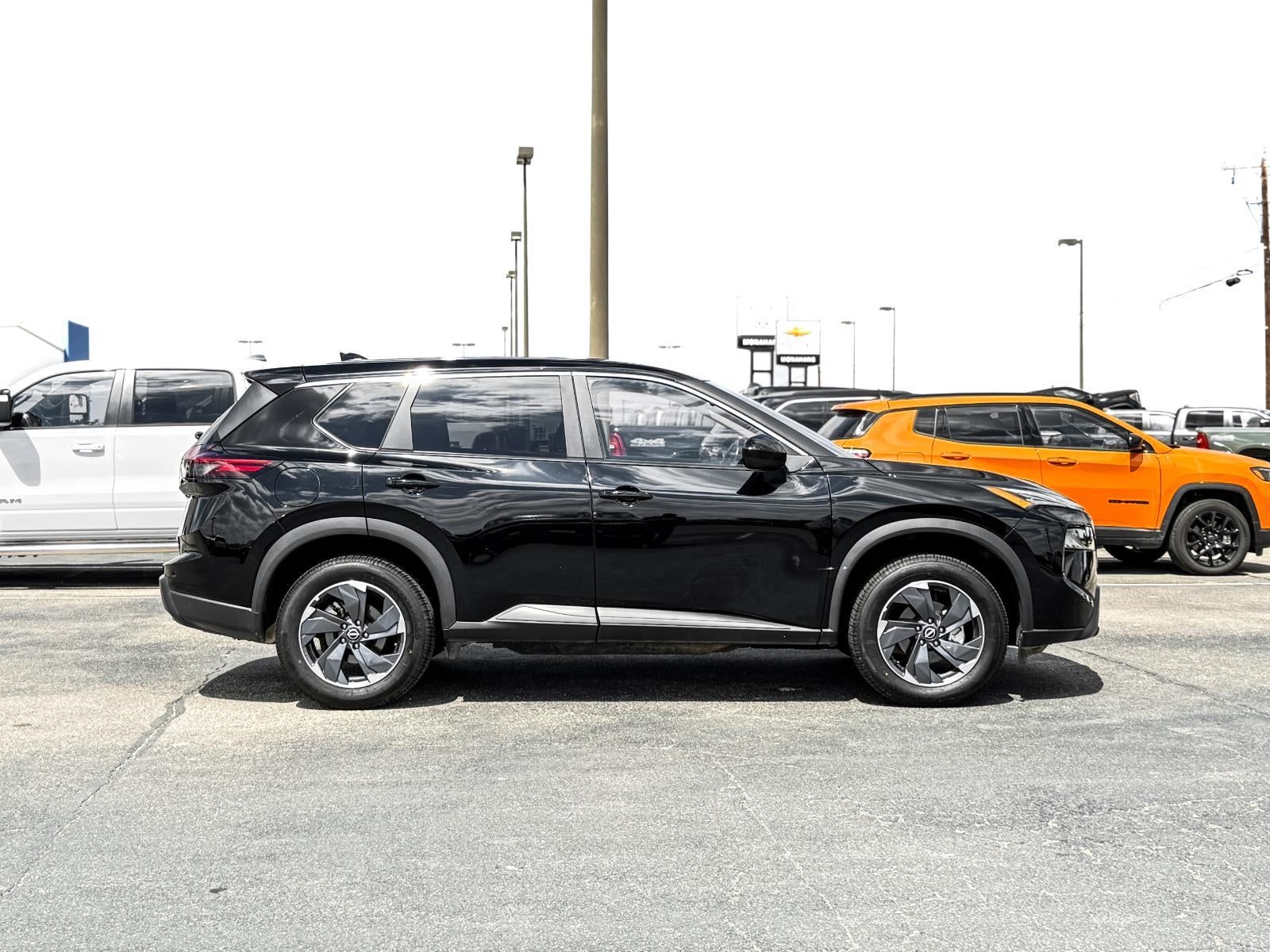 2025 Nissan Rogue SV FWD