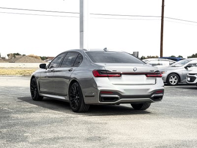 2021 BMW 750i xDrive